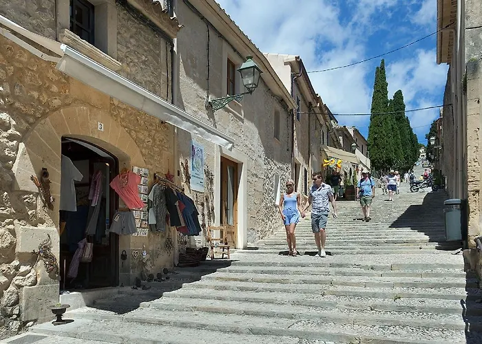 Owl March - 10 Min Walk To The Old Town Pollença